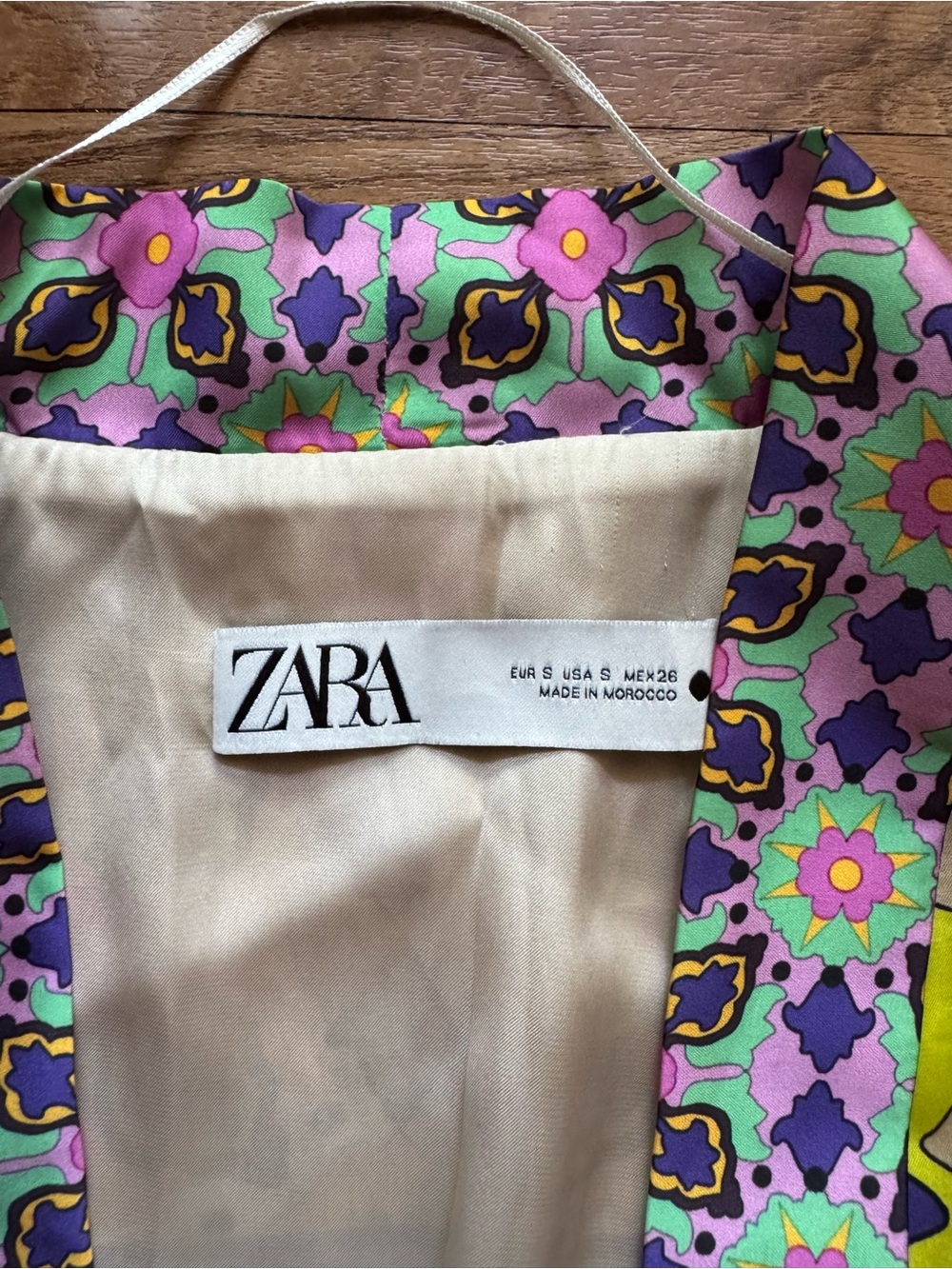 Zara Pastel Multi Floral-Print Satin Kimono Robe - Picture 5 of 5